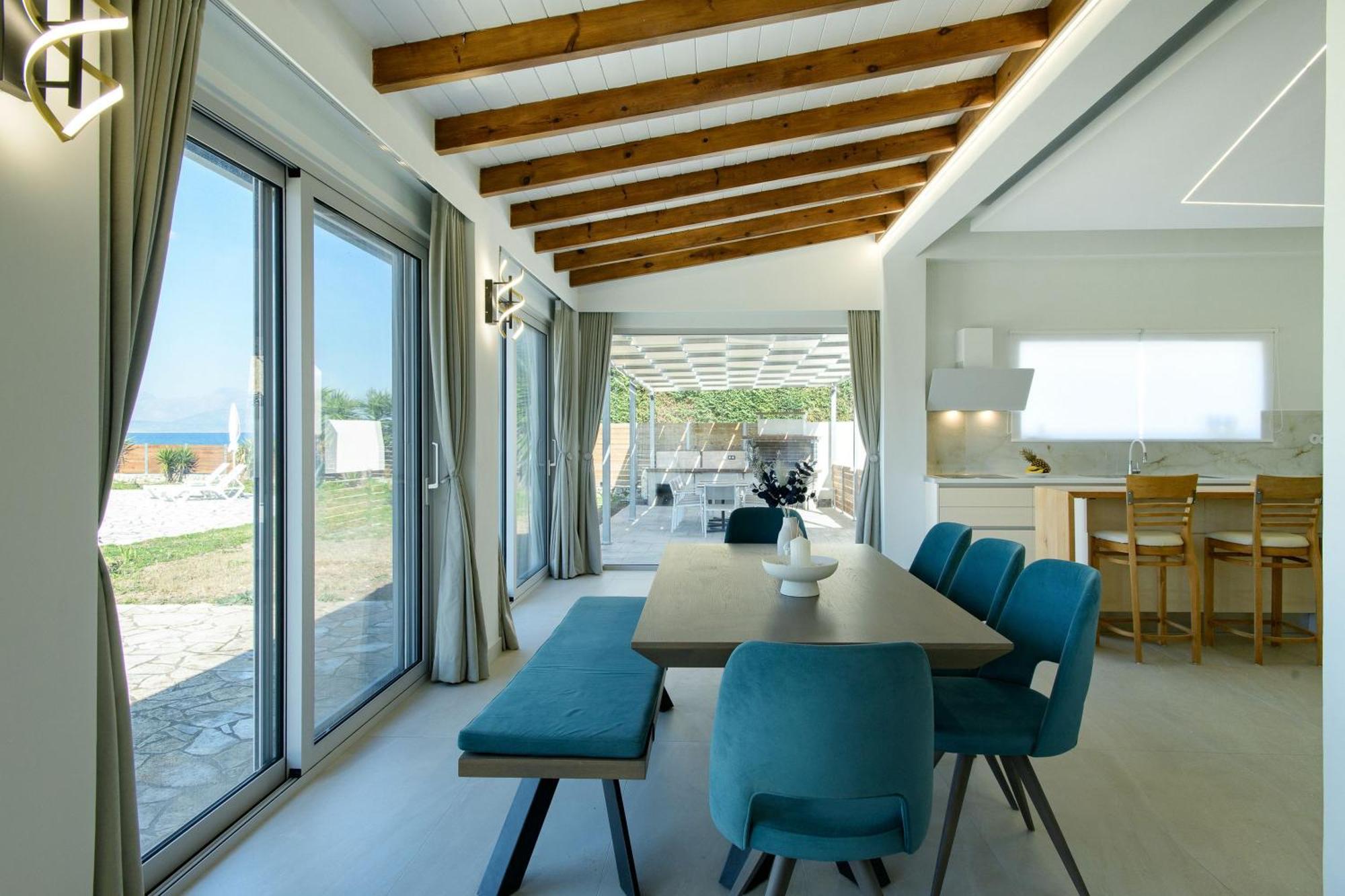 Villa Aurora Blue By Posarellivillas *