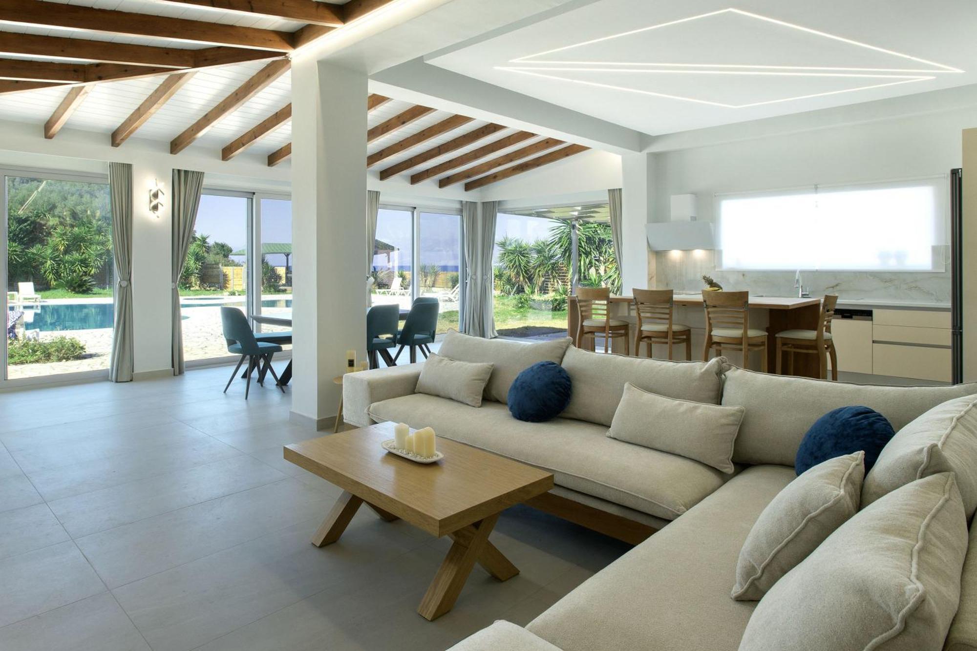 Villa Aurora Blue By Posarellivillas *