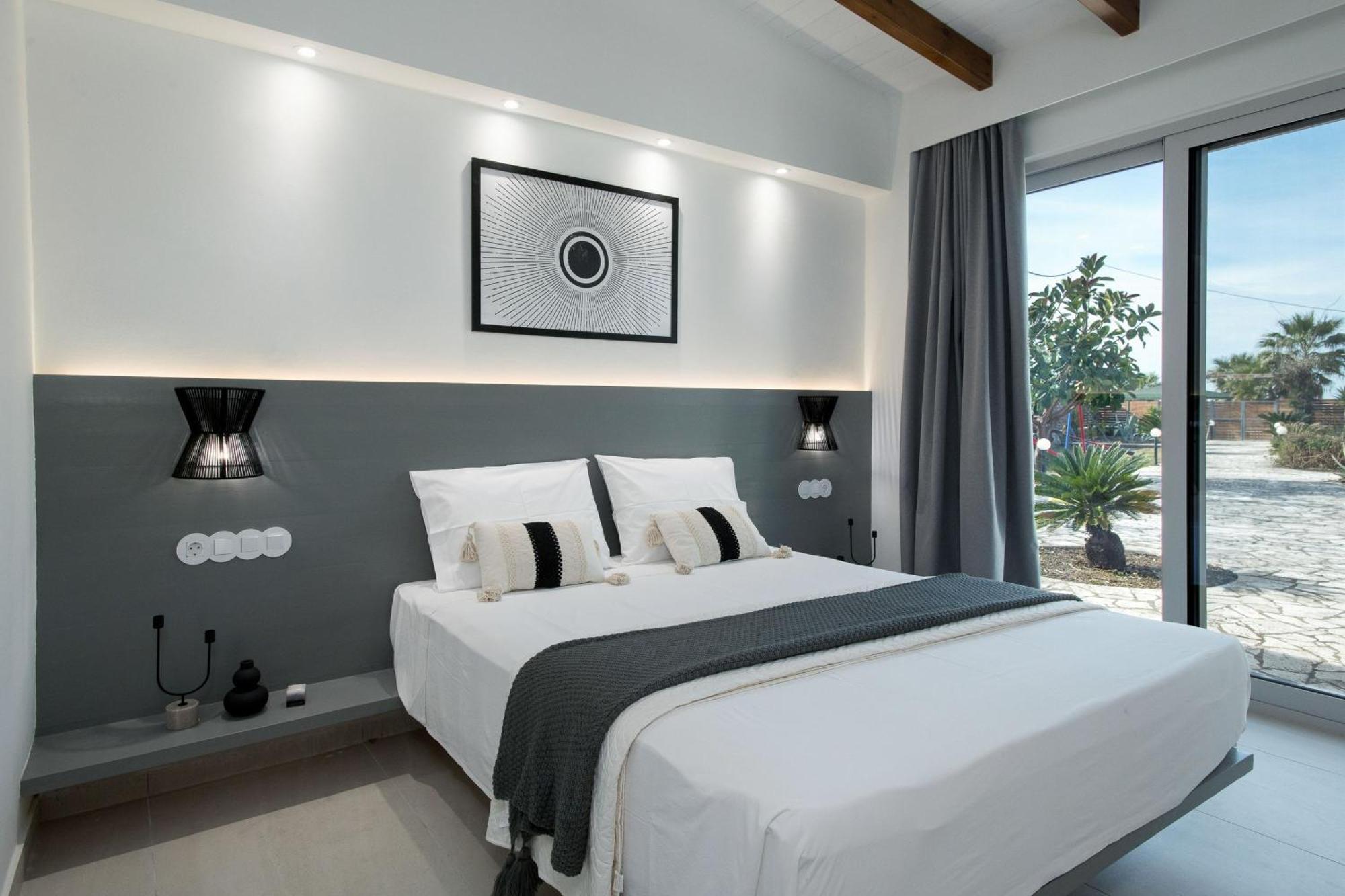 Villa Aurora Blue By Posarellivillas *